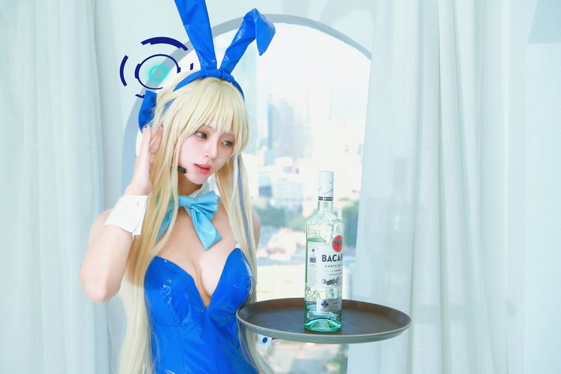 发财阿弦cosplay时兔女郎套图免费下载